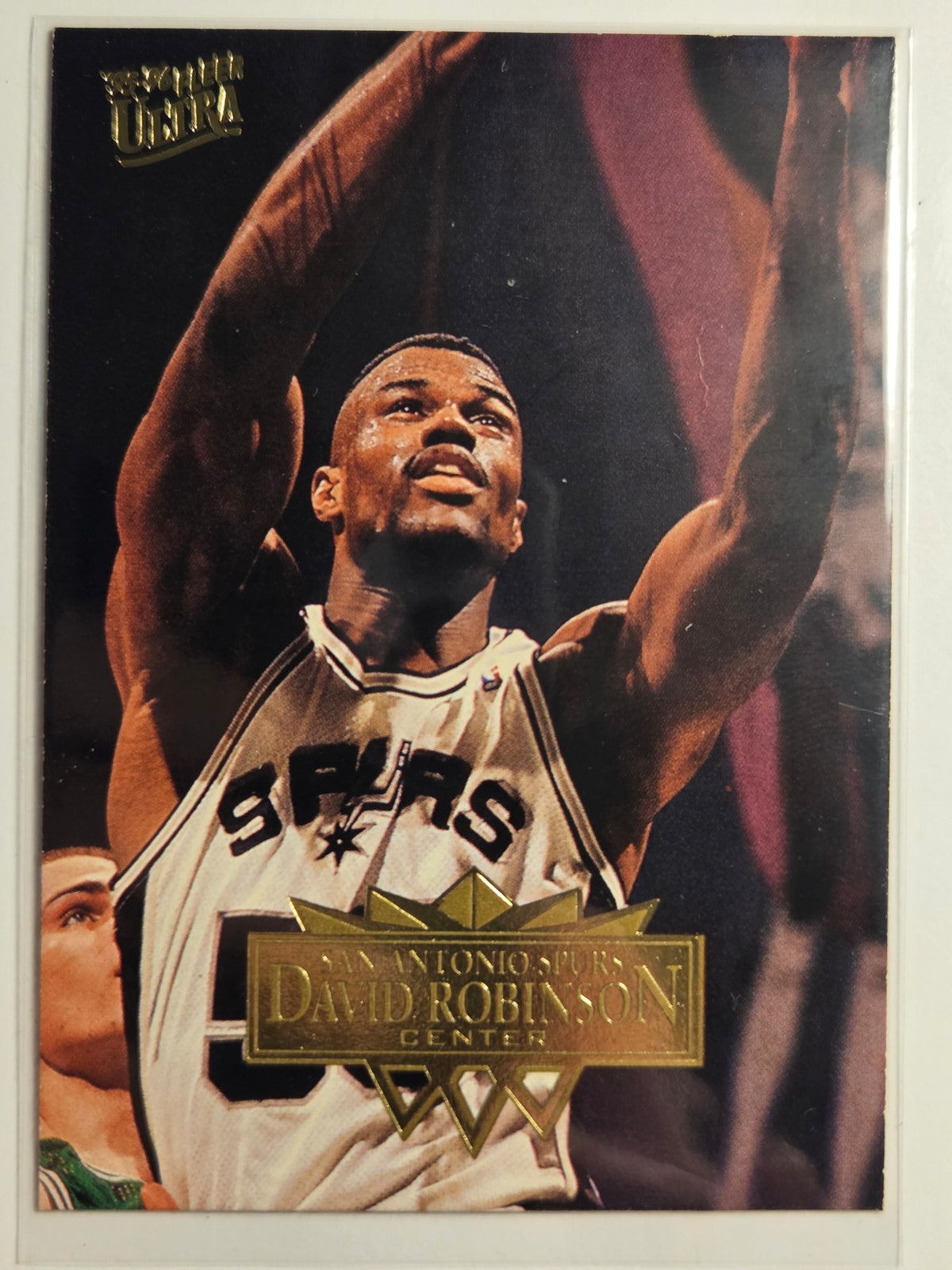 1995-96 Ultra David Robinson #167 Spurs Near Mint or Better