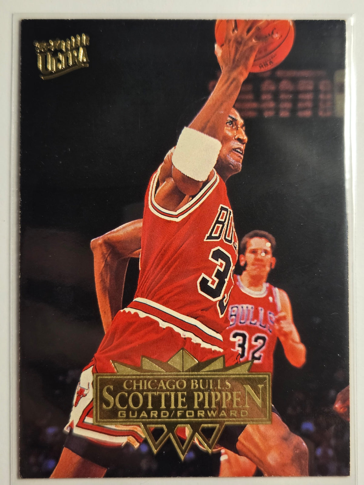 1995-96 Ultra Scottie Pippen #28 Bulls Near Mint or Better