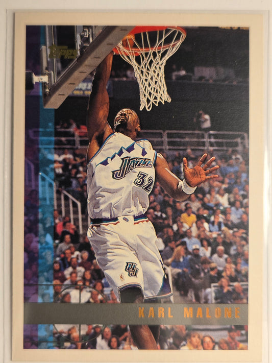 1997-98 Topps Karl Malone #166 Jazz Near Mint or Better